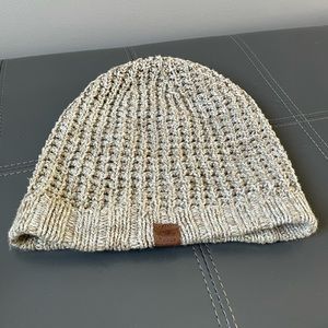 Beige roots hat -